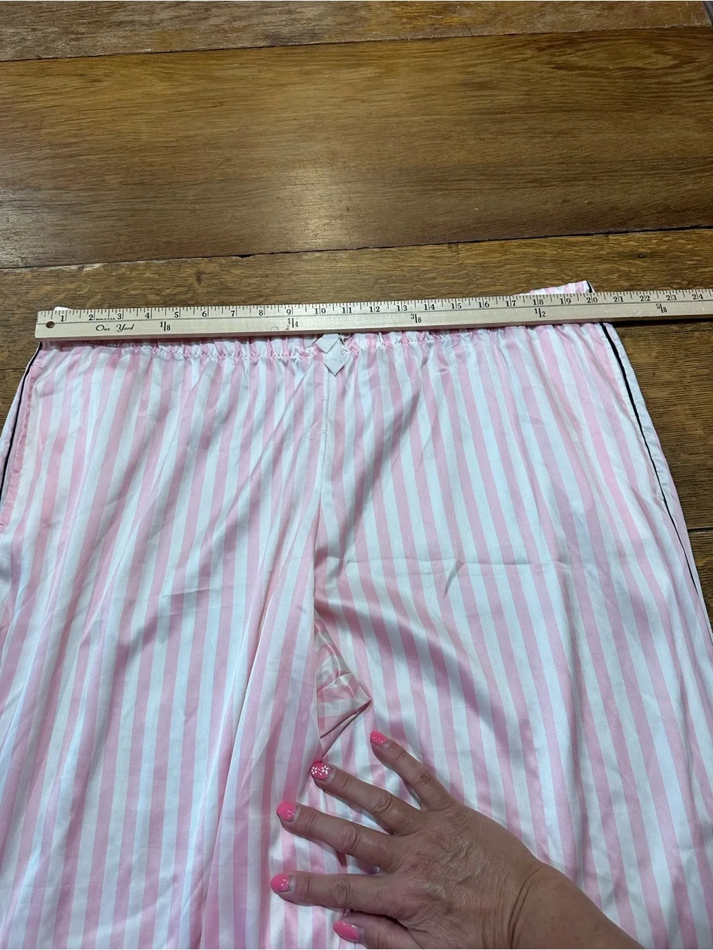 Victoria's Secret sz XXL Pink and White Striped Pajama Set with Black Piping
